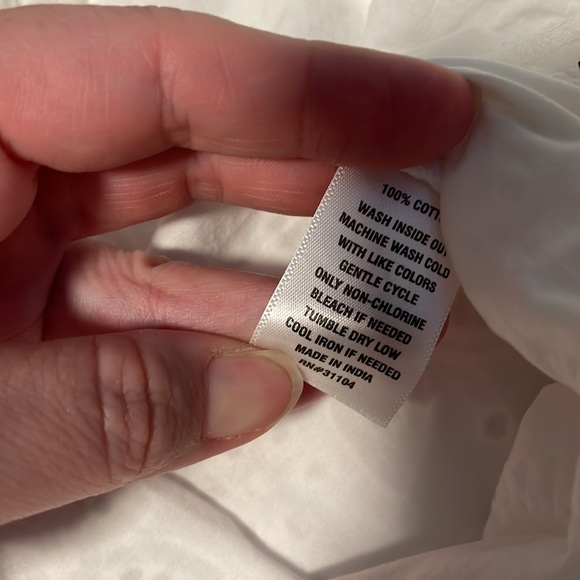 NWT Crown & Ivy White Eyelet Shorts 16 - Picture 9 of 13